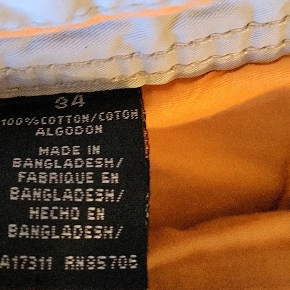 Men's Buffalo David Bitton Shorts, Size 34W - Picture 10 of 10